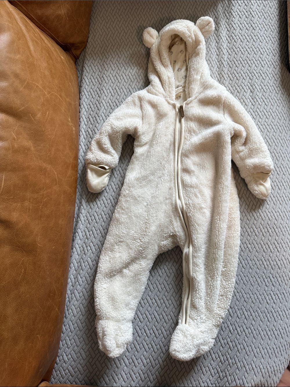 Cream Plush Baby One-Piece Hooded Footed Romper with Ears for Winter